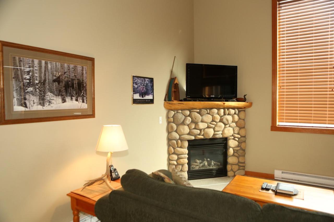 Apartment 405 Bear Creek Crossing Canmore Kültér fotó